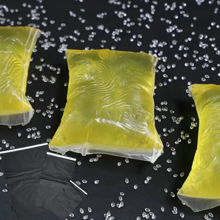 ई-कॉमर्स पैकेजिंग हॉट पिघल