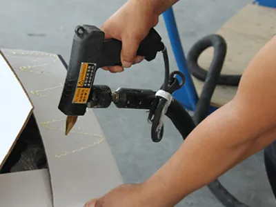 कार्टन सीलिंग के लिए विश्वसनीय गर्म पिघल चिपकने वाला|भरोसेमंद गर्म पिघल चिपकन...